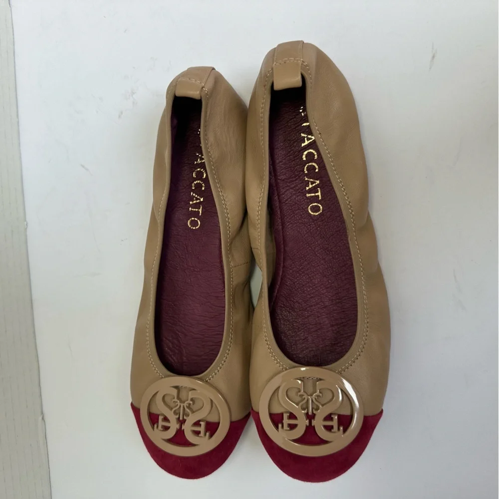 Staccato Women's Tan and Burgundy Ballet Flats w/Logo on Cap Toe- Size 23.5/ 7.5